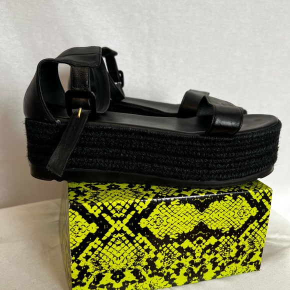 HANDMADE PLATFORM SANDALS - Picture 3 of 5